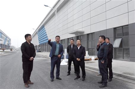 覃振華到江蘇、安徽兩地調(diào)研市場(chǎng)經(jīng)營(yíng)